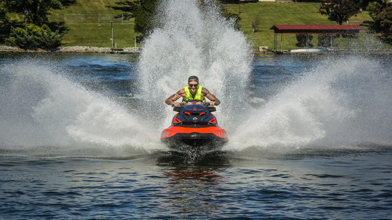 Illustration for article titled What It's Like To Pilot A Supercharged 300 HP Sea Doo With Brakes